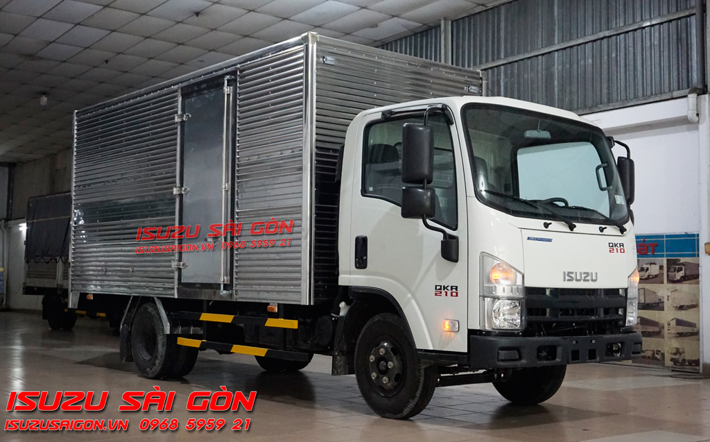 Xe Tải Isuzu 1T9 Tấn QKR Đầu Vuông